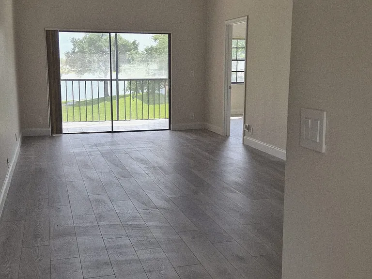 3050 Norwood Pl #N208 — Photo 5