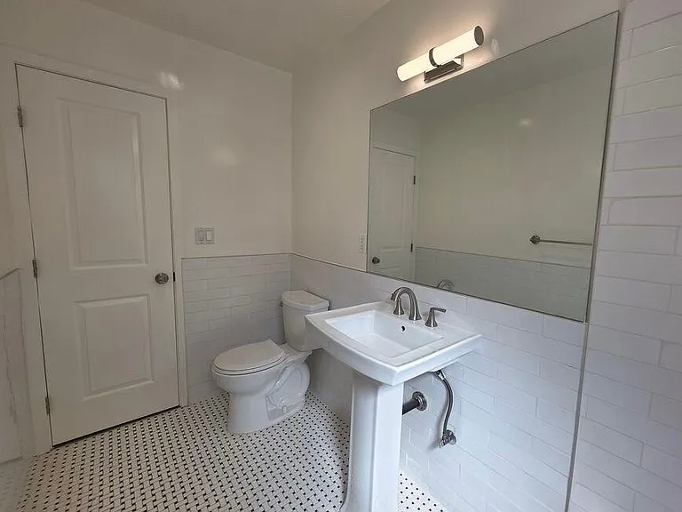 102 Gaviota Ave — Photo 9