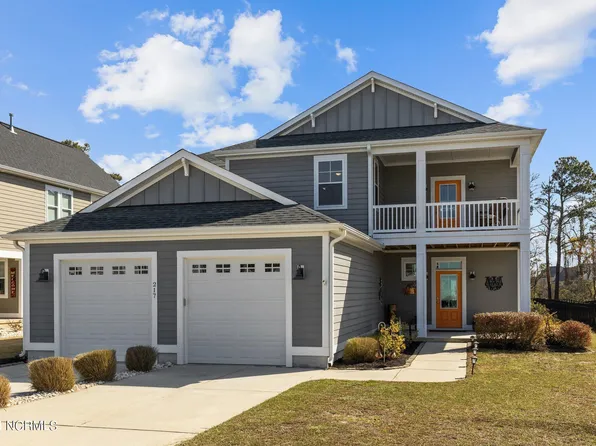217 Bogue Carrier Court, Newport, NC 28570