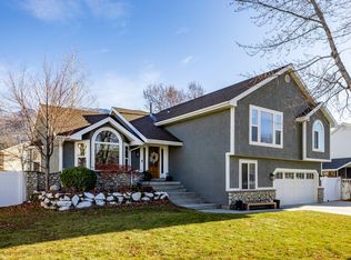 11989 S Hidden Valley Rd, Sandy, UT 84092