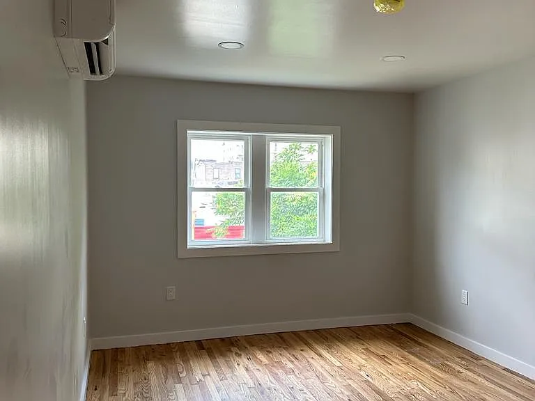 212 Beach 91st St #3 — Photo 6