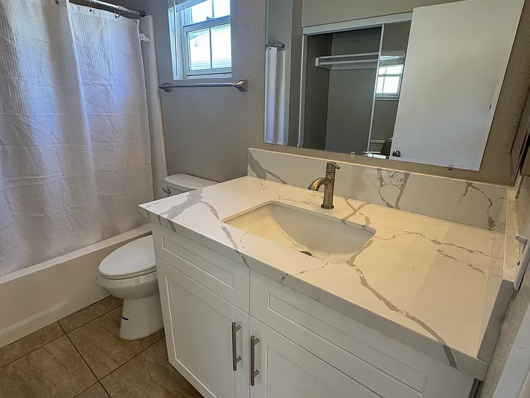 10050 Scripps Vista Way #29 — Photo 21