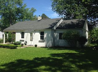 2869 Fernwood Ave, Ann Arbor, MI 48104