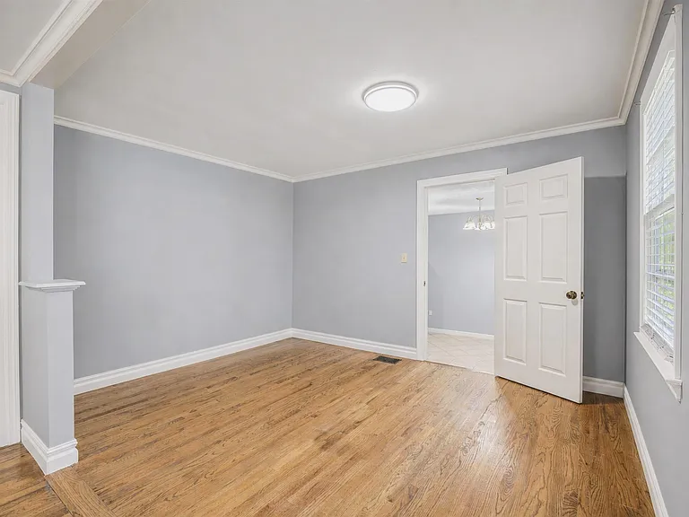 2107 Long Shadow Ln — Photo 17