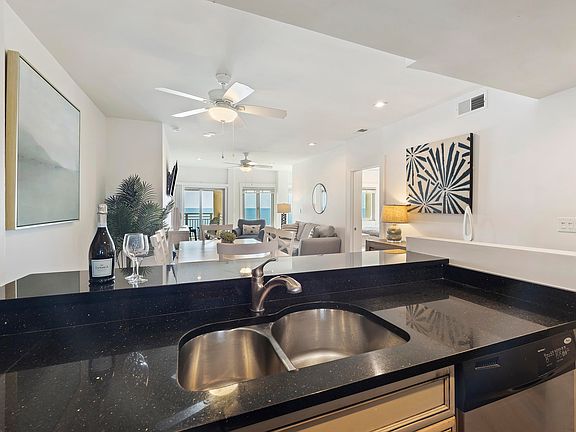 5th image of 5127 Sea Forest Dr #5127