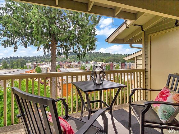 5th image of 11807 100th Ave NE APT B302