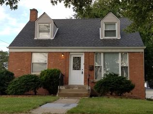 438 Marshall Ave, Bellwood, IL 60104