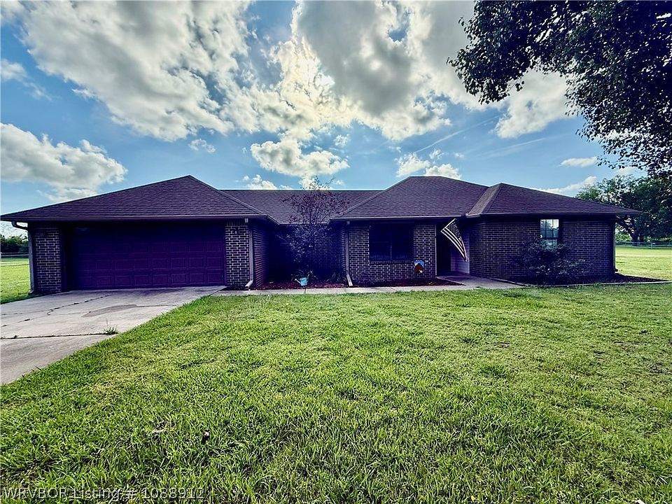 1st image of 103 Destry Rd