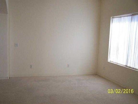 formal dining area