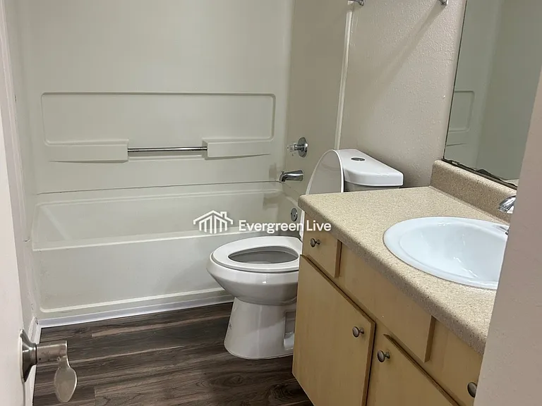 52 Callan Ct — Photo 12