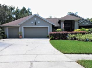 5102 Stonehurst Rd, Tampa, FL 33647