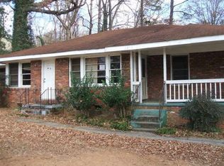 2462 Sylvan Rd, East Pt, GA 30344