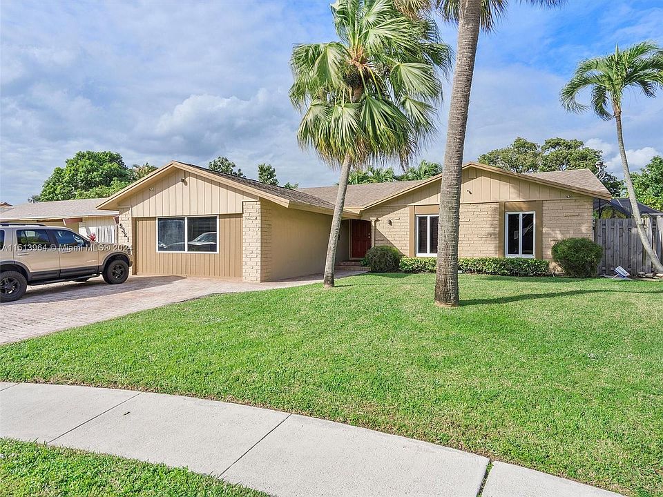 1st image of 9321 NW 35th Pl