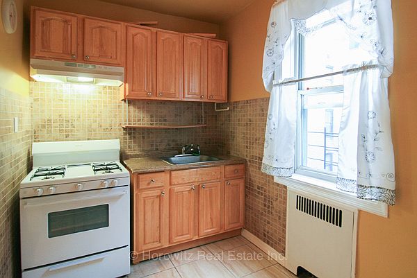 1st image of 4116 47th Ave APT 5G