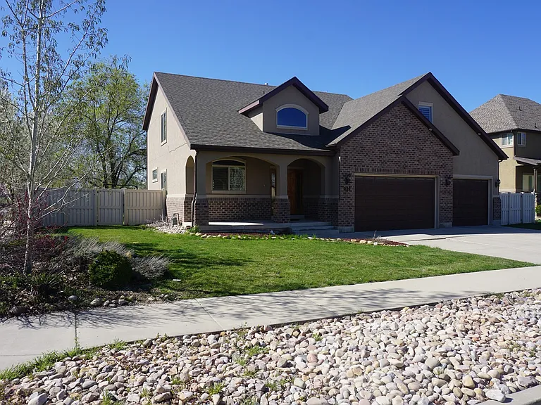 222 E Belle Glenn Cir — Photo 26