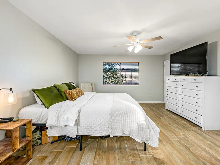 2191 S Sunburst Dr — Photo 35