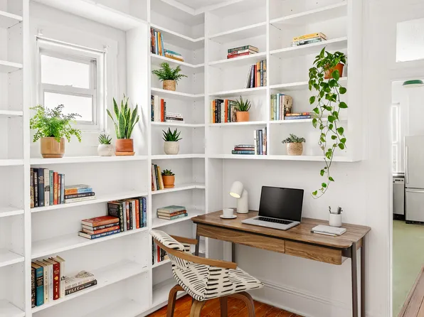 100 Newel Street image 5 of 12