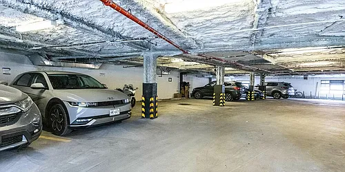 Rented by PREMIUM US INC