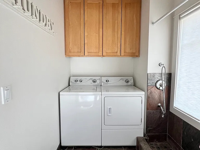 923 Cascade Ave — Photo 24