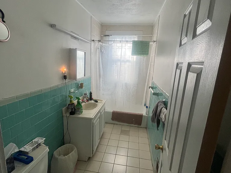 19 Sturgis St #2 — Photo 4