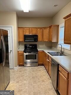 5th image of 516 Anglewood Trce