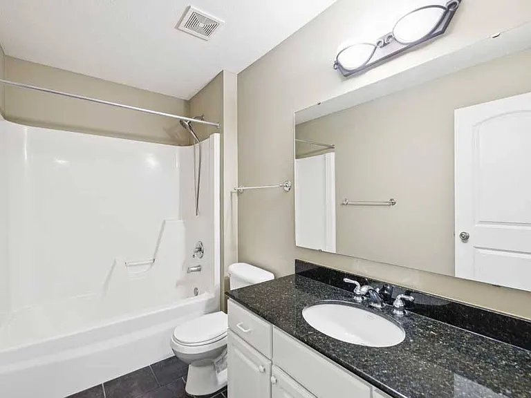 Stone Ridge Estates Apartments & Duplexes — Photo 184
