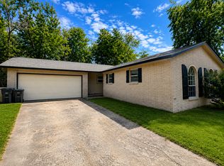 213 S 162nd Ave E, Tulsa, OK 74108