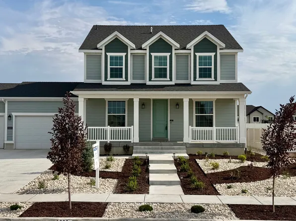 3233 W 2500 N, Clinton, UT 84015