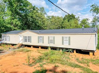 1556 Finchum Rd, Newport, TN 37821