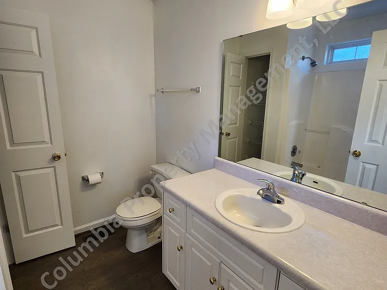 308 N Lake Pointe Dr — Photo 6