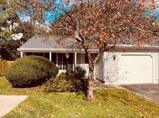 82 Greenway Blvd, Churchville, NY 14428