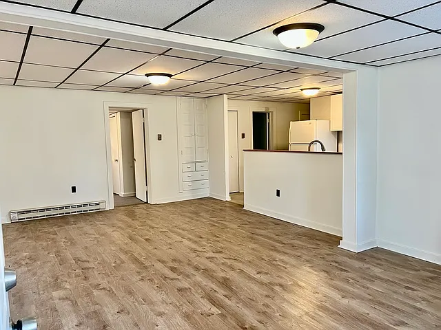 39 E Church St #1E — Photo 2