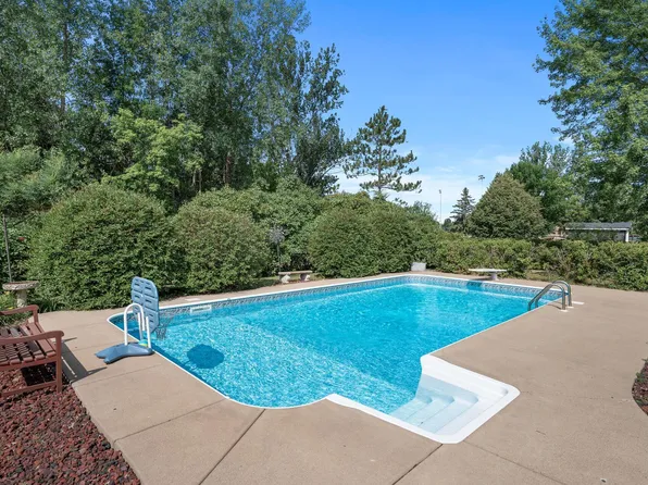 3561 Quarry Ave, Anoka, MN 55303