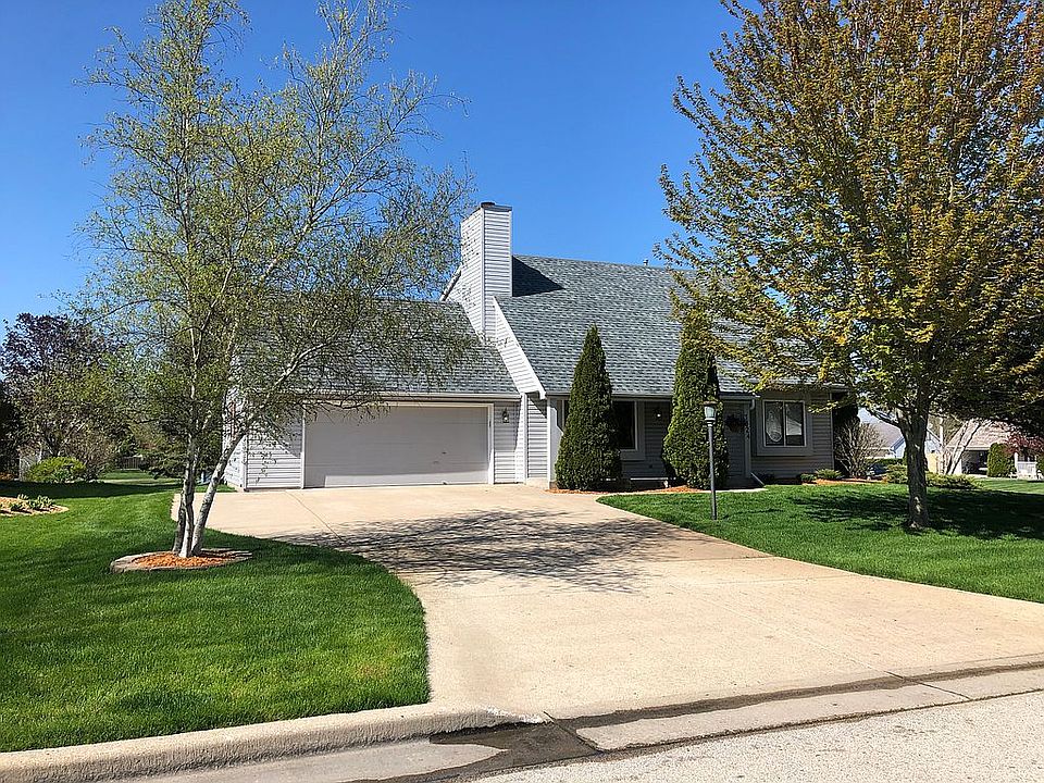 1st image of 3824 W Leah Ave