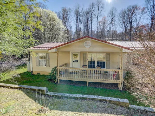126 Elizabeth Ann Dr, Johnson City, TN 37601