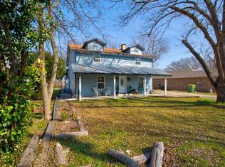 209 S Bois D Arc St, Grandview, TX 76050