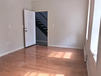 Rented by Peter Ashe