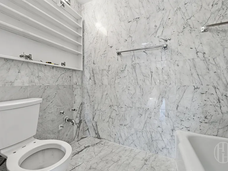 200 E 71st St #19C — Photo 12