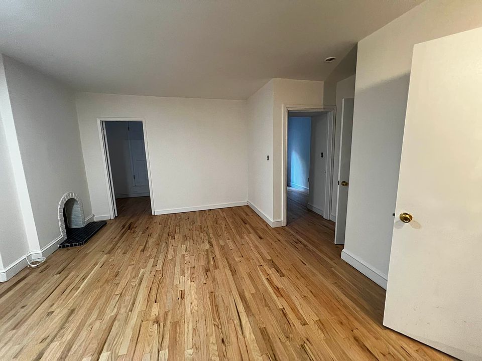 1st image of 8 E 30th St APT 3D