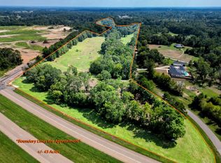 888 County Road 201, Carthage, TX 75633