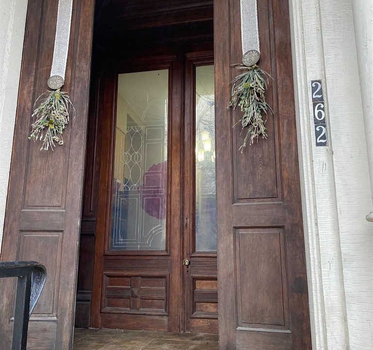 1st image of 262 N Broadway