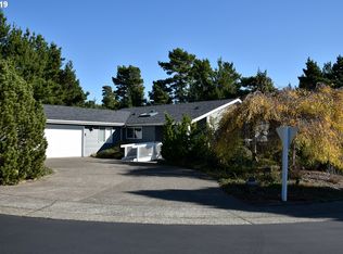 804 N Marsh Ct, Florence, OR 97439