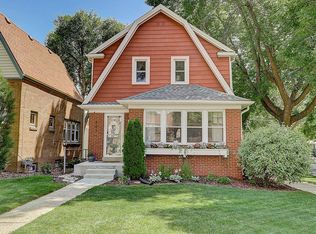 302 N 68th St, Milwaukee, WI 53213