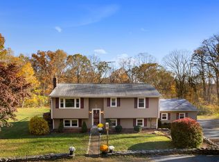 119 Rattlesnake Ledge Rd, Salem, CT 06420