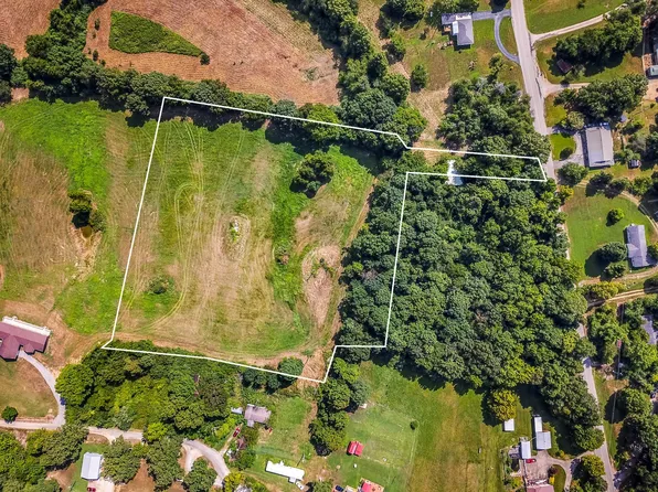 239 Wayne Threatt Rd, Big Rock, TN 37058