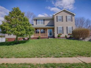 4 Aster Ln, Burlington, NJ 08016