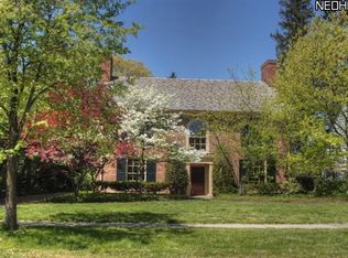 2708 Inverness Rd, Shaker Heights, OH 44122