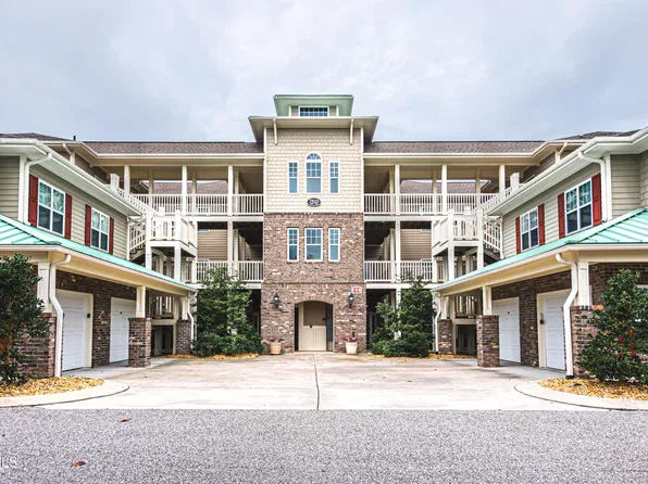 7825 High Market Street #304, Sunset Beach, NC 28468