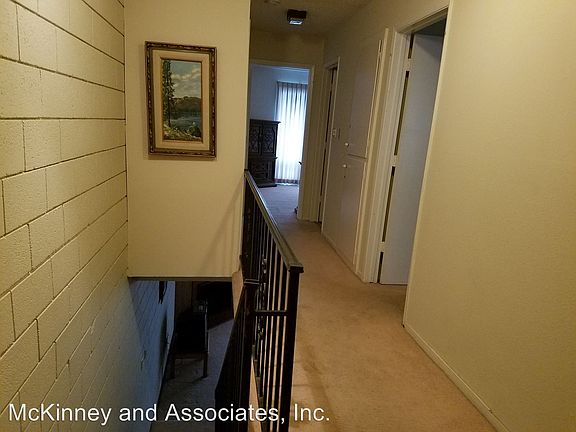 4th image of 709 Lakeview Ave #19