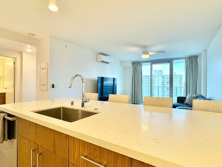 629 Keeaumoku St #1605 — Photo 14